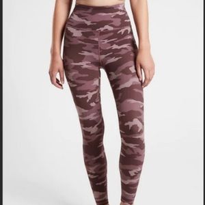 Athleta Women's Elation Tights Pink Camo Size Small Tall